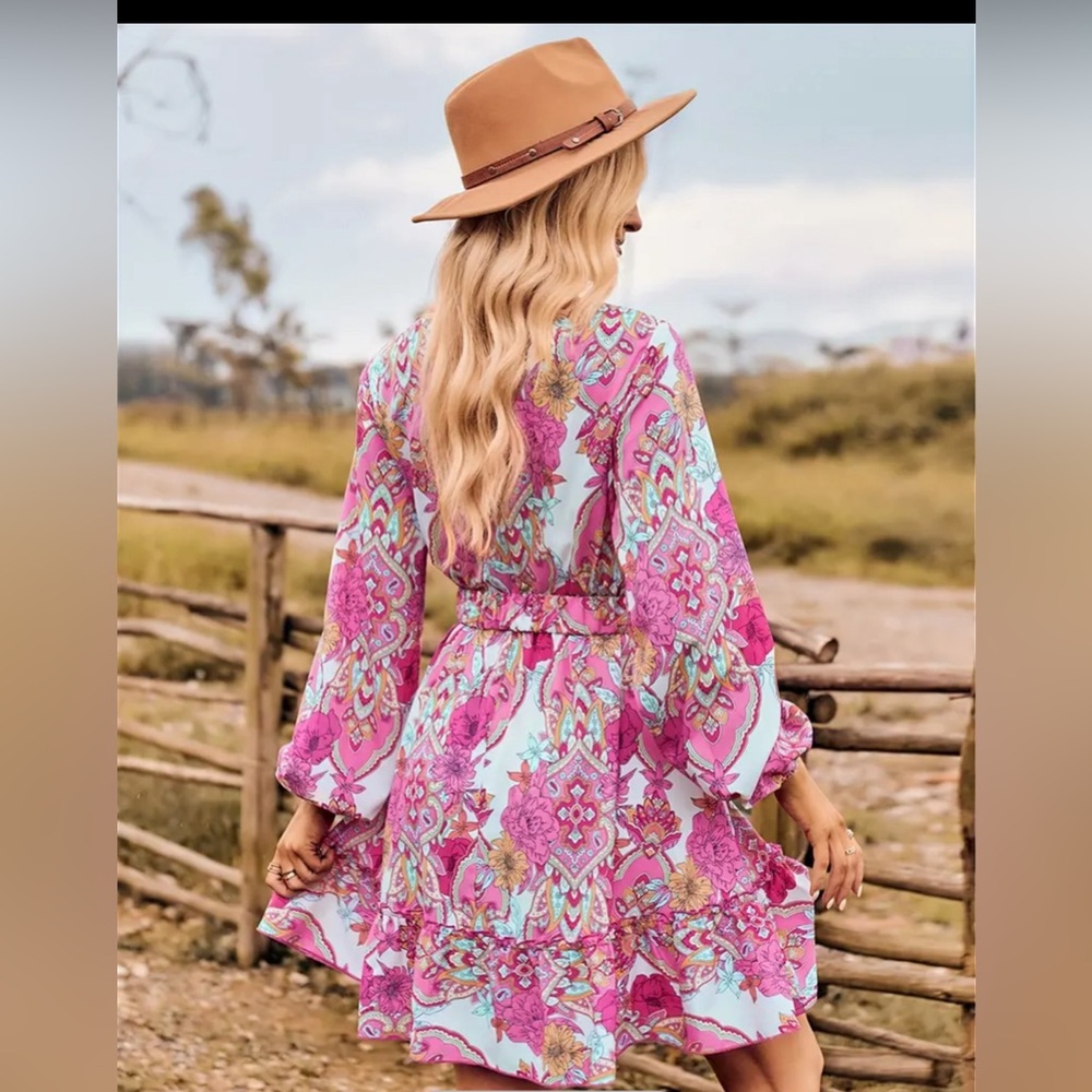 NIP Pink Floral Dress - Picture 3 of 5